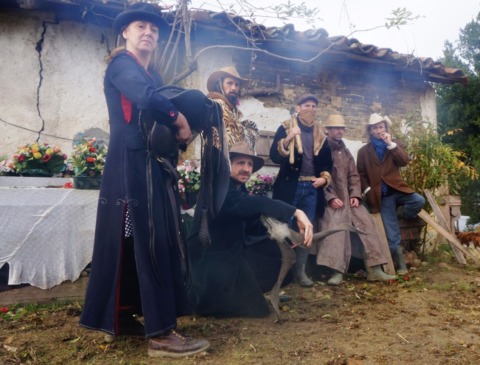 TOUT OU RIEN – La légende de Ned Kelly – Mise en bouche TOUT OU RIEN – La légende de Ned Kelly – Mise en bouche
